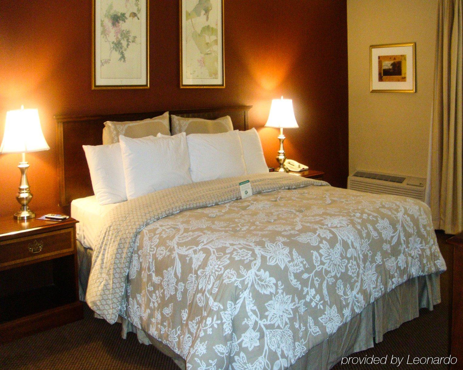 Plaza Inn & Suites Hagerstown Kültér fotó