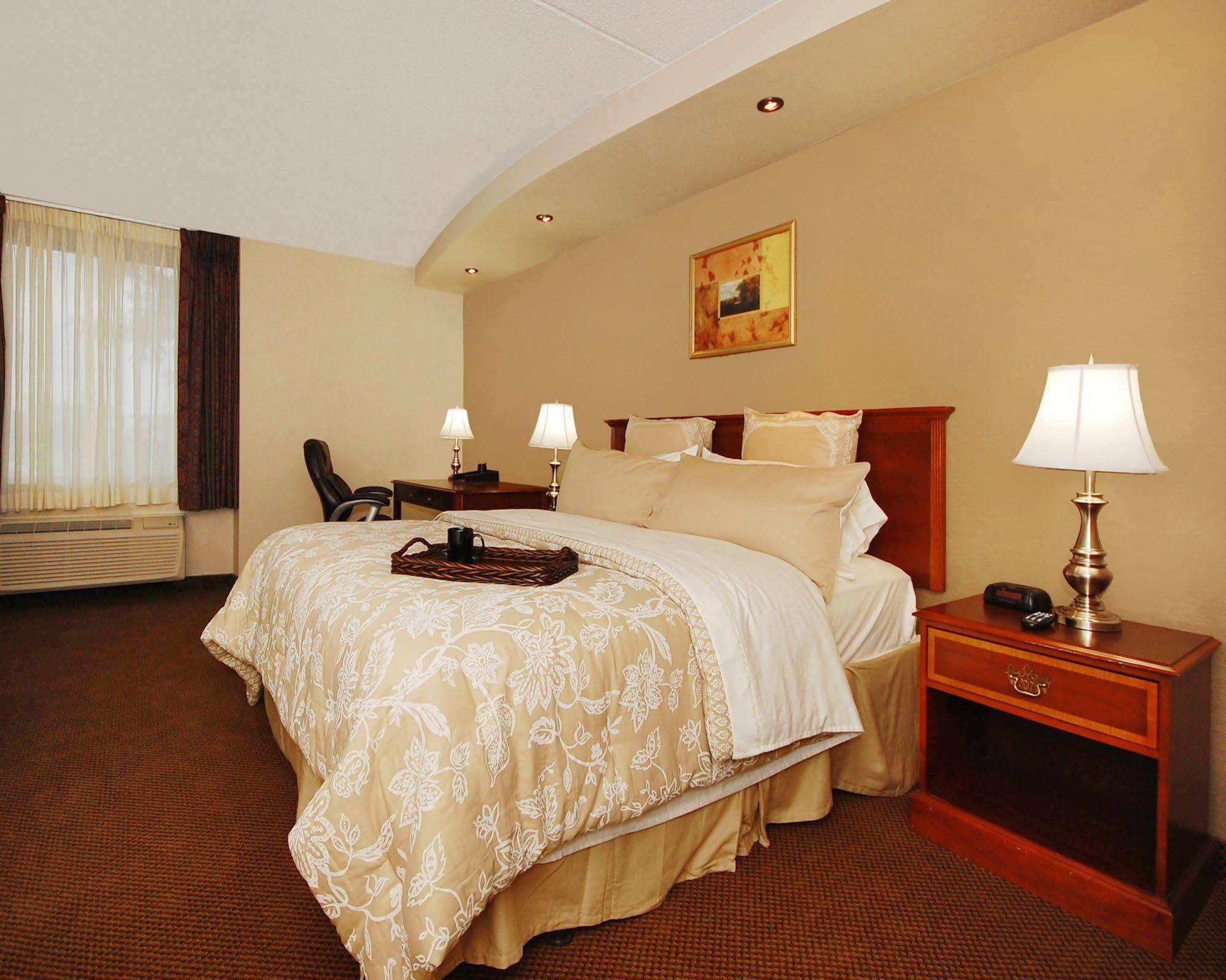 Plaza Inn & Suites Hagerstown Kültér fotó