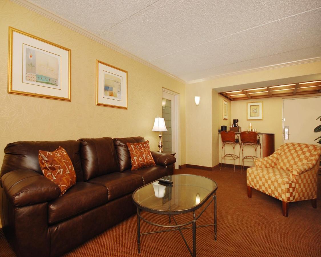Plaza Inn & Suites Hagerstown Kültér fotó